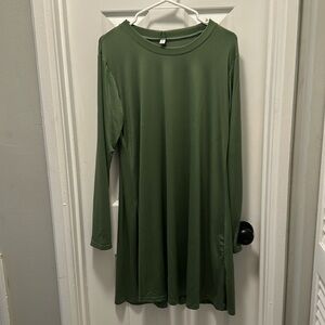 NWT Green Long sleeve swing dress